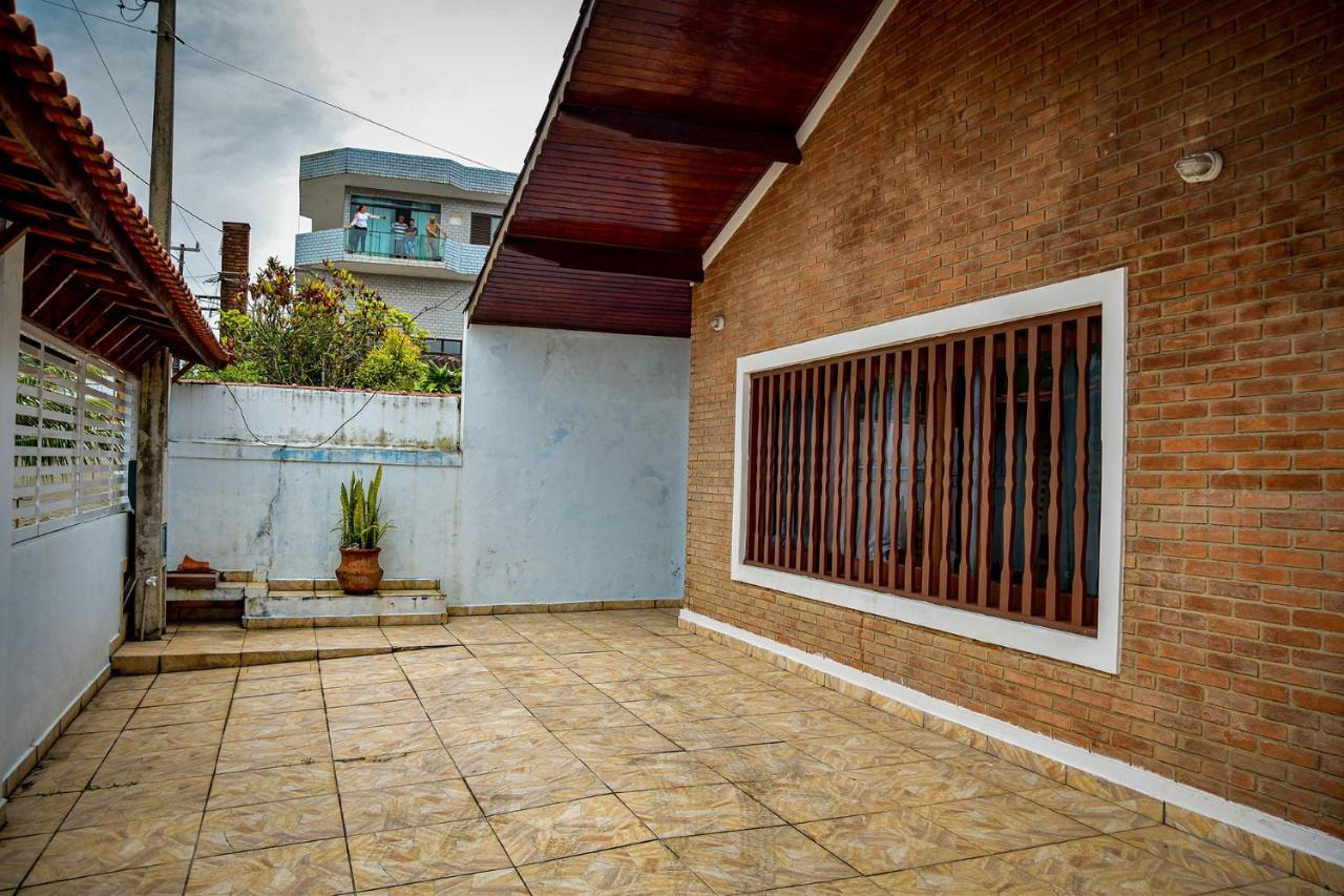 Otima Casa Com Wi-Fi A 350M Da Praia De Peruibe Sp Peruíbe Exterior foto